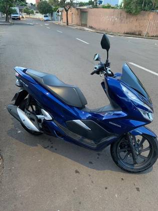 HONDA PCX DLX HONDA PCX DLX